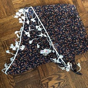 NWT Cute flowery scarf from Ardene NWT